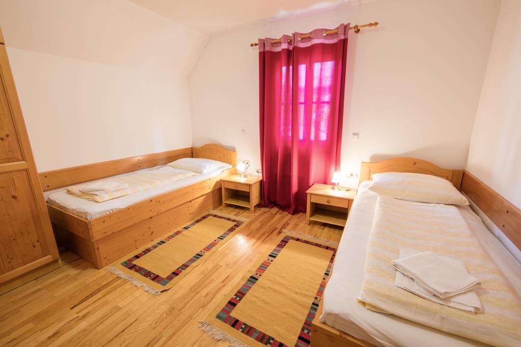 Apartments Mariborsko Pohorje Hocko Pohorje Luaran gambar